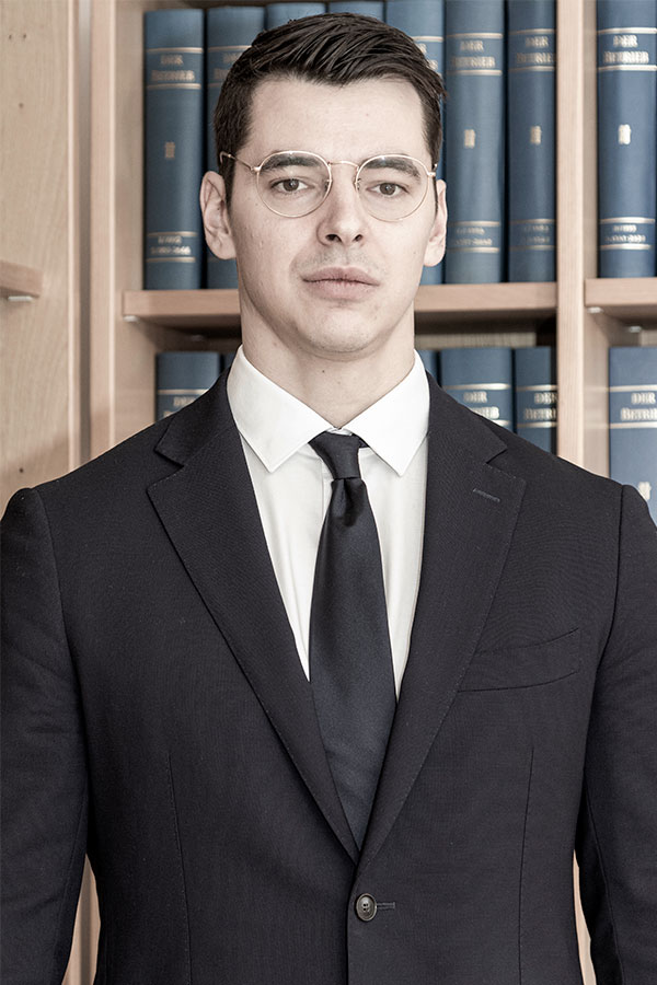Rechtsanwalt Florian Hinterberger Bild von Rechtsanwalt der Kanzlei Saller
