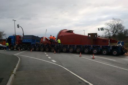 Schwertransportunfall Finkenwerder